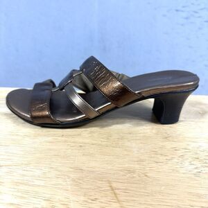 Jasmine Heel Sandals Gold Slip On Sandals Doris Size 7 1/2